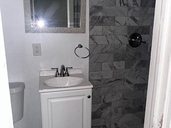5th image of 11638 Lanewood Cir