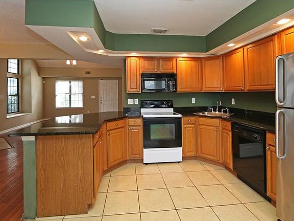 5th image of 2412 Donaldson Dr