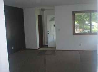3223 Indiana Ave N, Minneapolis, MN 55422