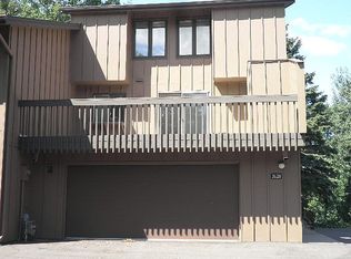 2628 Sumac Rdg, White Bear Lake, MN 55110