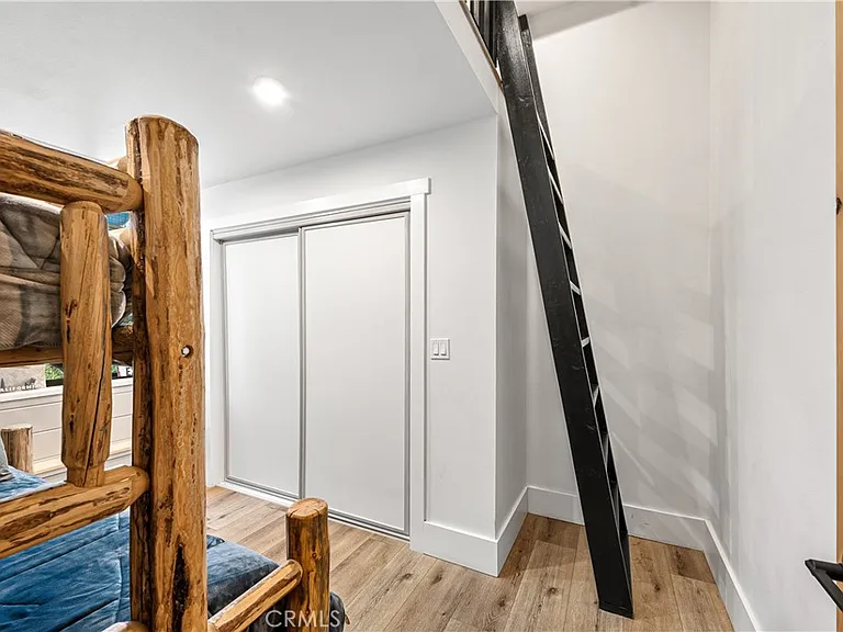 595 N Waterford Ave — Photo 28