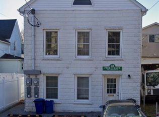 28 Park Ave, Dumont, NJ 07628