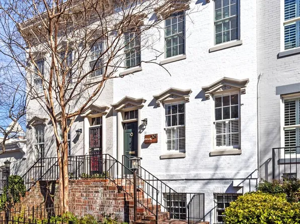 329 7th St NE, Washington, DC 20002