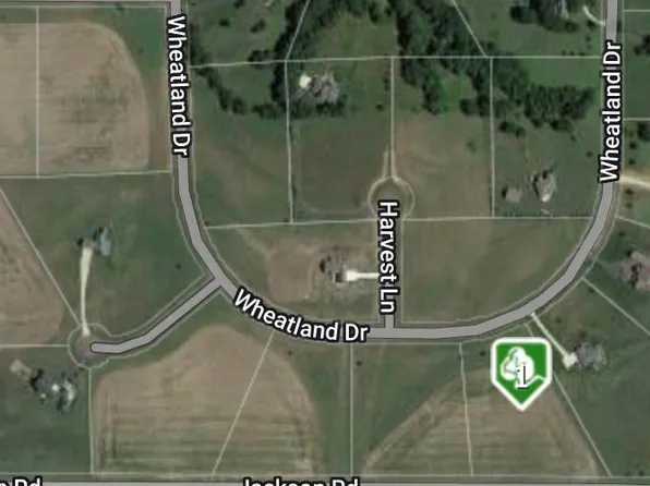 9 Wheatland Dr, Ottawa, KS 66067