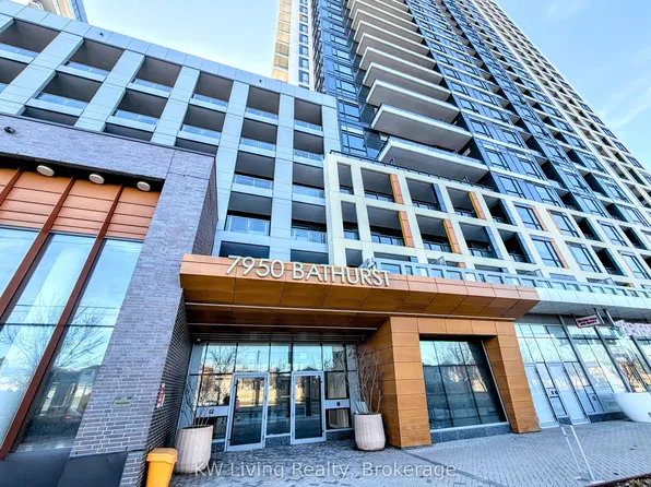 7950 Bathurst St #818, Vaughan, ON L4J 0L4