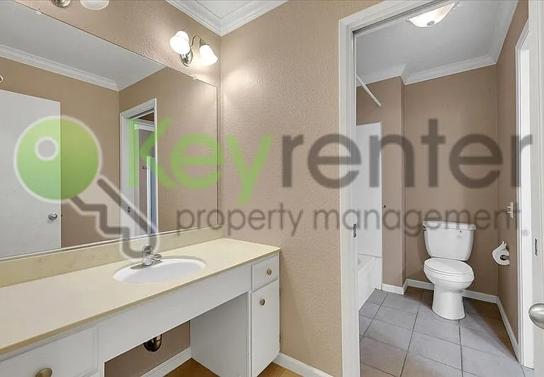 2254 Woodside Ln #2 — Photo 19