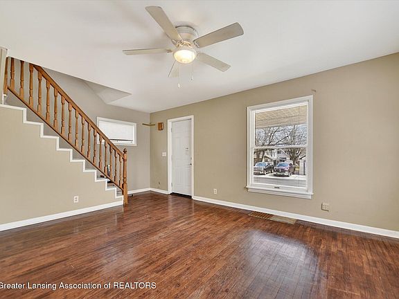 4th image of 823 Maryland Ave