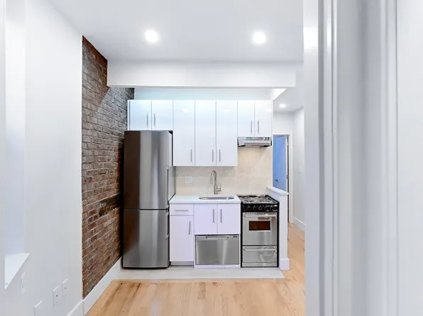 11 Stanton Street image 1 of 17