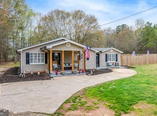 186 Ivywood Dr, Hull, GA 30646