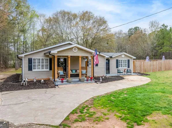 186 Ivywood Dr, Hull, GA 30646