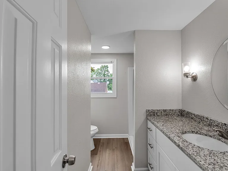 3521 Parr Ln — Photo 16