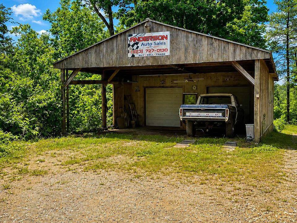 22nd image of 2242 Divide Rd