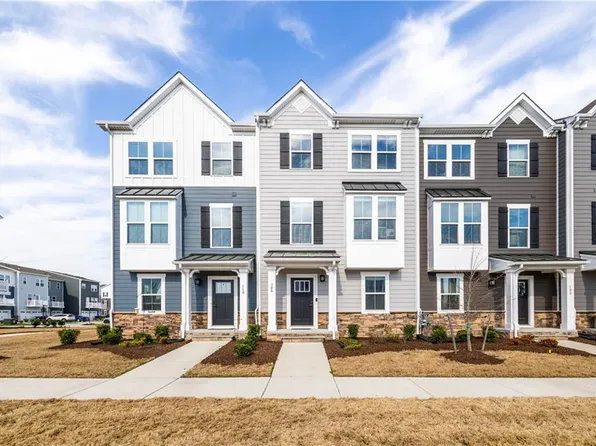 108 Fost Blvd, Moyock, NC 27958