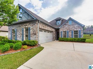 1024 Pearl Pl, Calera, AL 35040