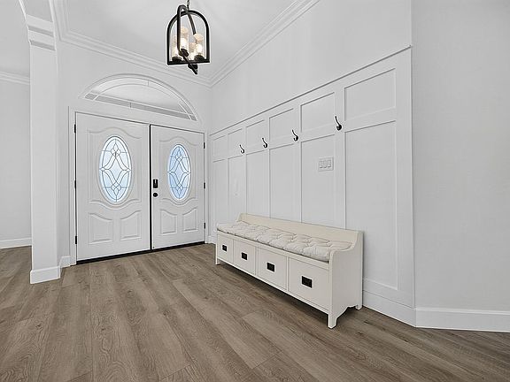 5th image of 15417 Sequoia Grove Ave