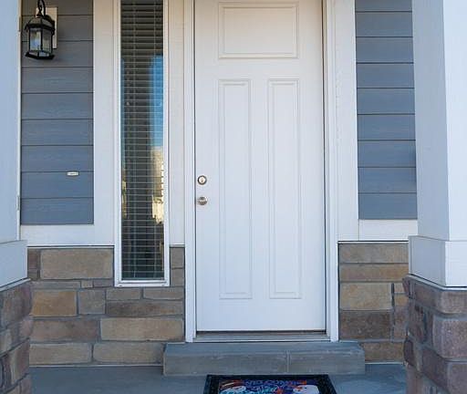 4th image of 1654 E Aspen Grove Dr