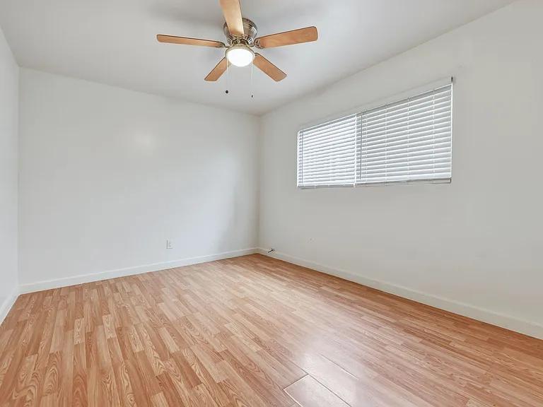 2424 24305 India Street 2429 2435.5 Kettner Blvd — Photo 9