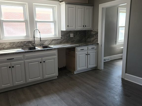 2nd image of 214 Northwest Blvd