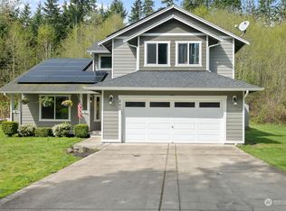 860 Cherub Pl E, Pt Orchard, WA 98366