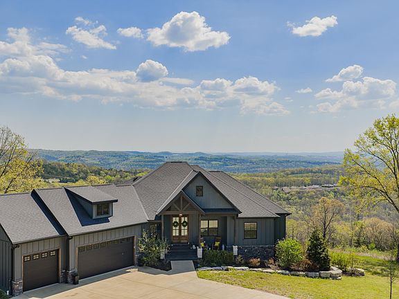 3rd image of 226 Chalcedony Court