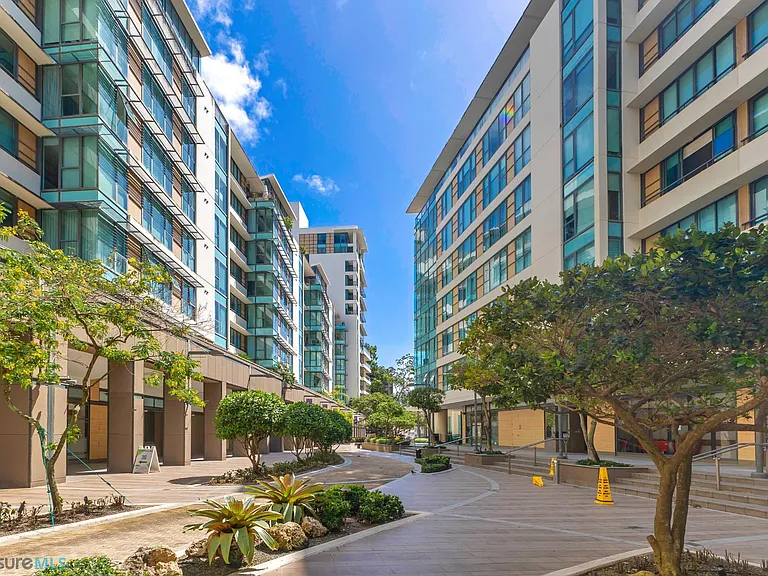 1511 Avenida Ponce De Leon #242 — Photo 3