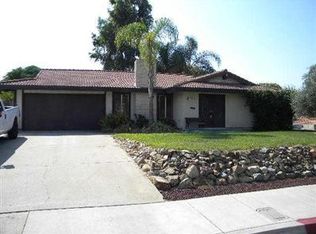 1411 Oak Hill Dr, Escondido, CA 92027