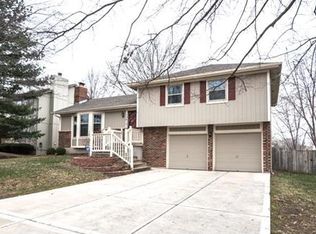 15612 W 126th Ter, Olathe, KS 66062