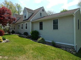 9 Brookview Ct, Westerly, RI 02891