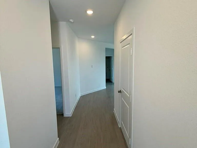 2847 Garden Mdw — Photo 6