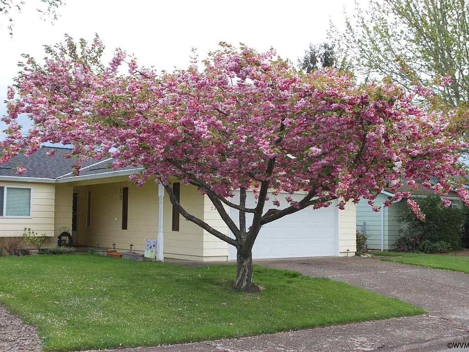 1st image of 2462 Wembley Ct NW
