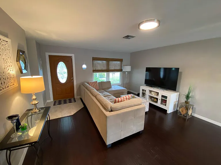 4598 Eagle Key Cir — Photo 10