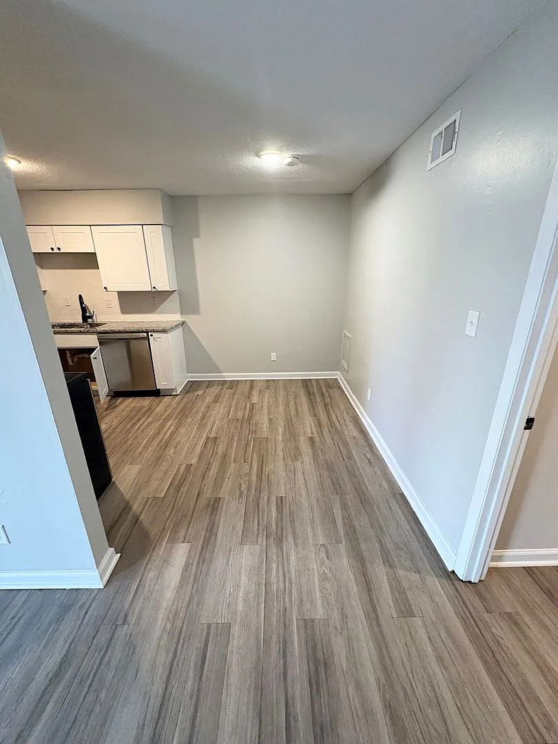 The Den Apartments — Photo 2
