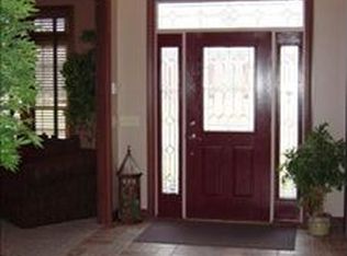 655 Meadowview Dr, Findlay, OH 45840