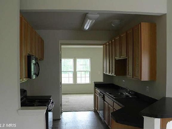 3rd image of 17307 Camellia Dr