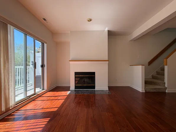 12 Ship Ave APT 2, Medford, MA 02155