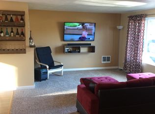 401 Pinewood Dr, Bremerton, WA 98310