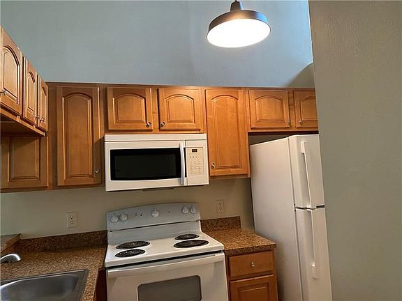 4th image of 1116 Coral Club Dr #1116