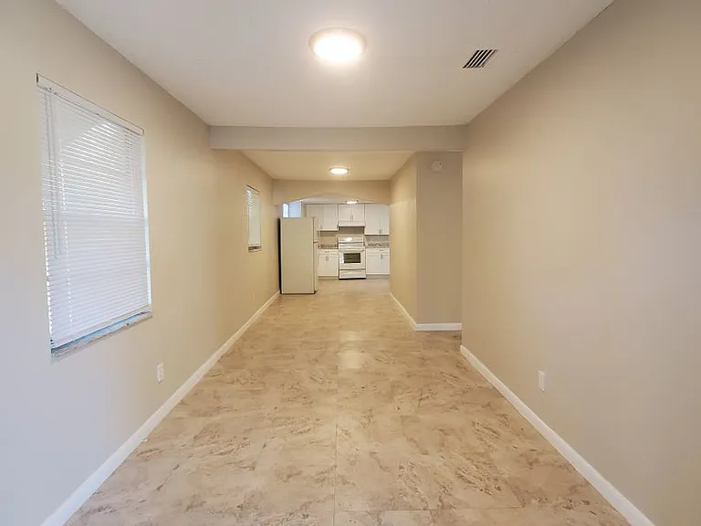 3805 N Whittier St — Photo 7