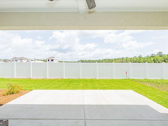2nd image of 220 The Villas Way