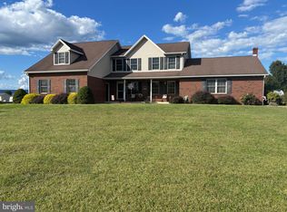 26 Jamestown Rd, Shippensburg, PA 17257