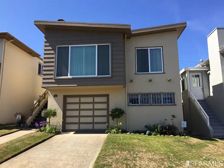 328 Skyline Dr photo 1