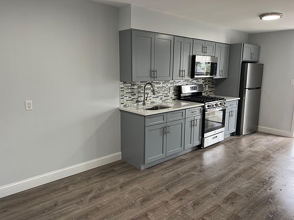 Kitchen Side View