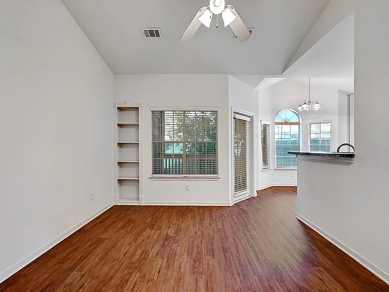 600 Leah Avenue 028