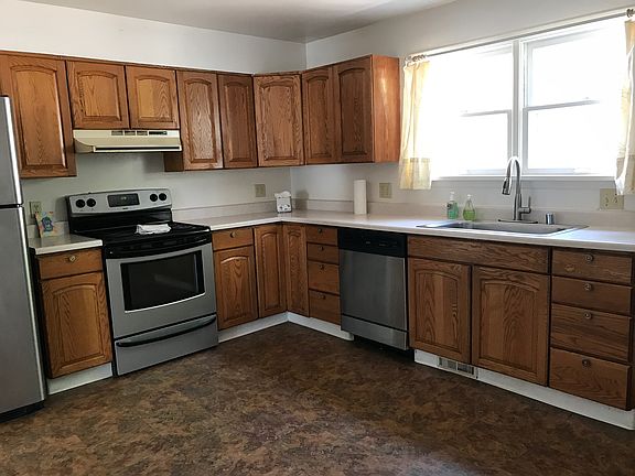 Kitchen with Dishwasher