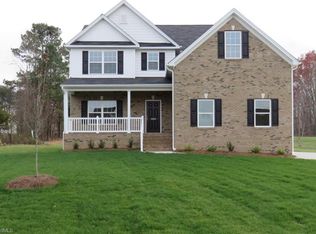3424 Garrick Trce, Browns Summit, NC 27214