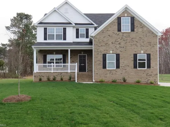 3424 Garrick Trce, Browns Summit, NC 27214
