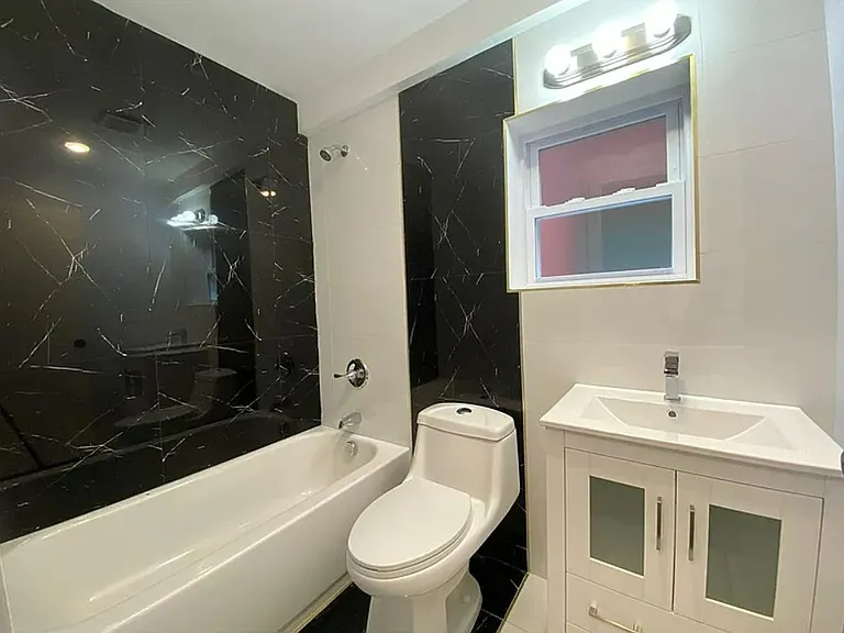 397 Woodlawn Ave #B — Photo 8