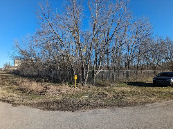 501 E King St, Sherman, TX 75090