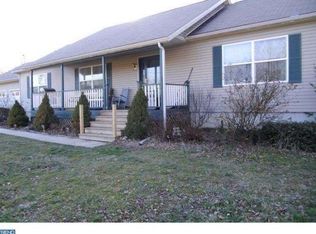 1004 Potts Mill Rd, Bordentown, NJ 08505