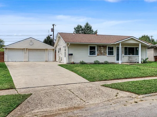 206 Ridgebury Dr, Xenia, OH 45385